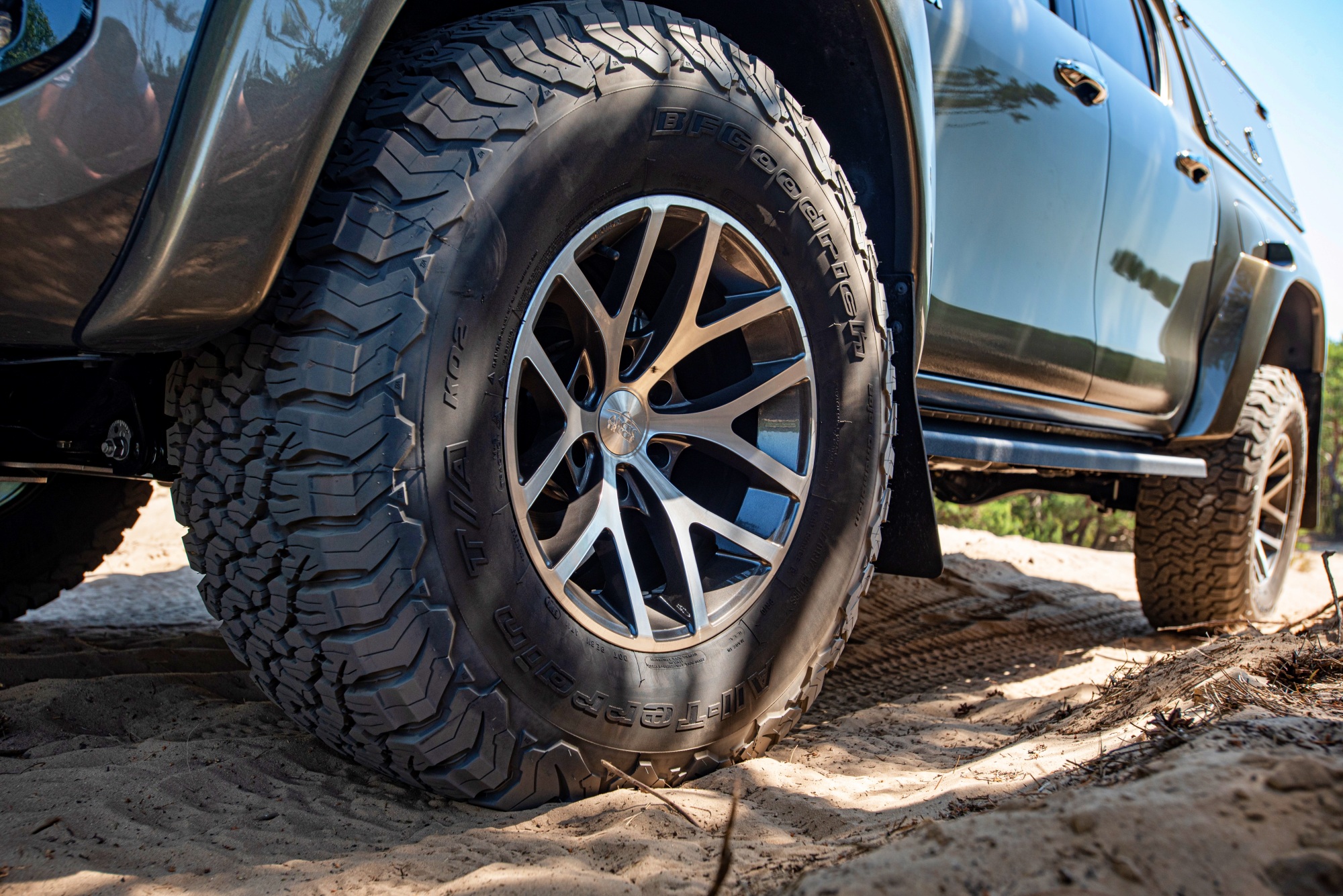 Toyota Hilux Arctic Trucks koło