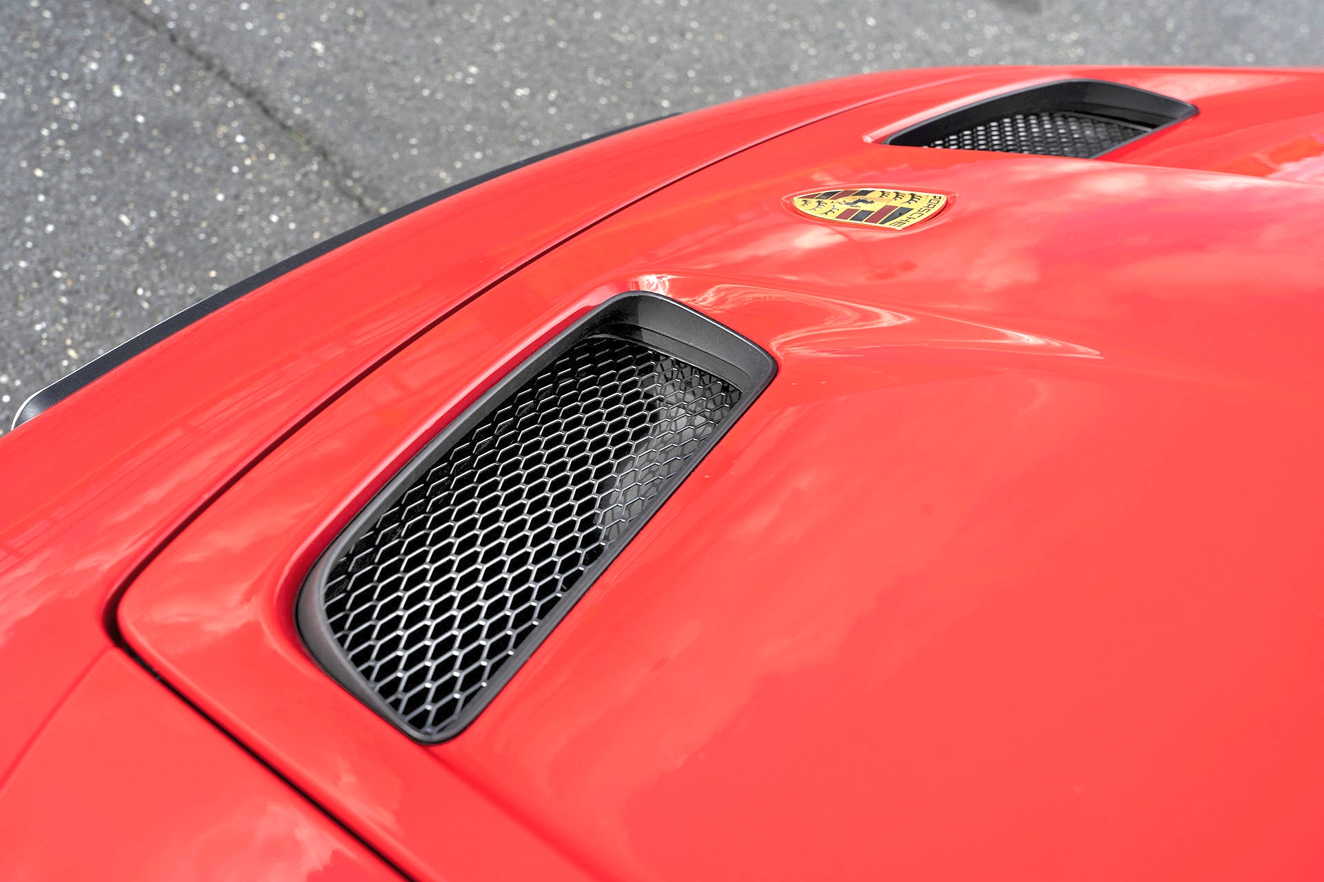 Porsche 911 GT3 - maska