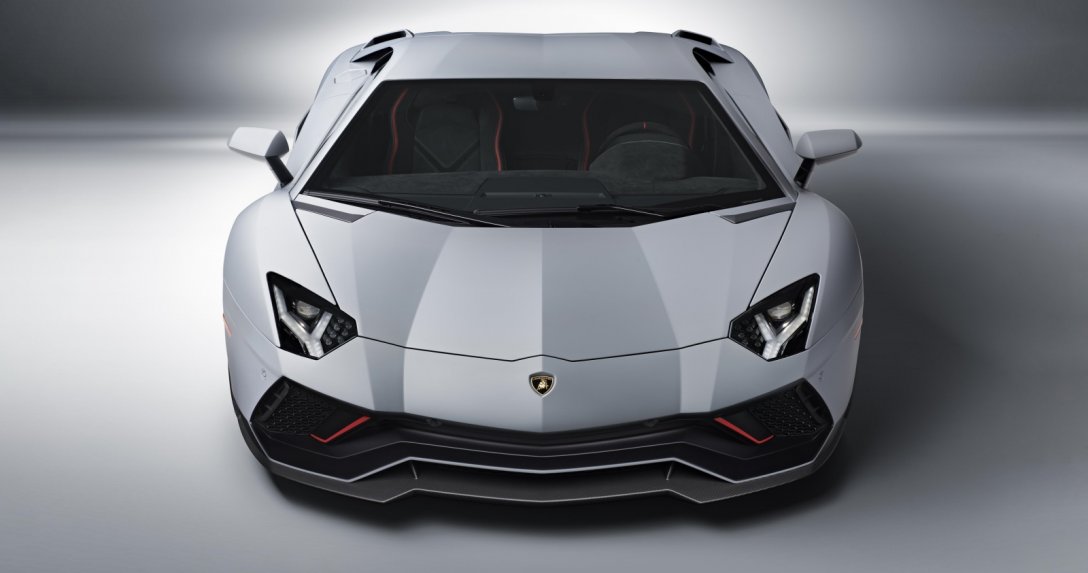 Lamborghini Aventador LP 780-4 Ultimae przód