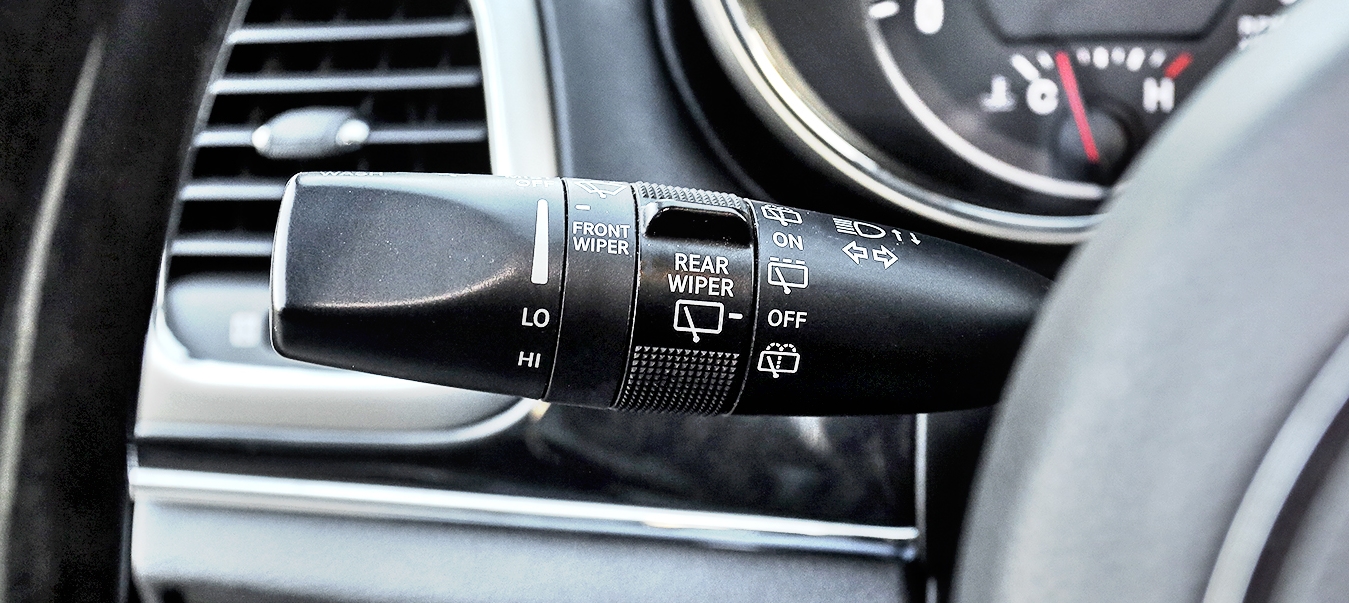 Jeep Grand Cherokee WK2 3.0 CRD dżwigienka z lewej