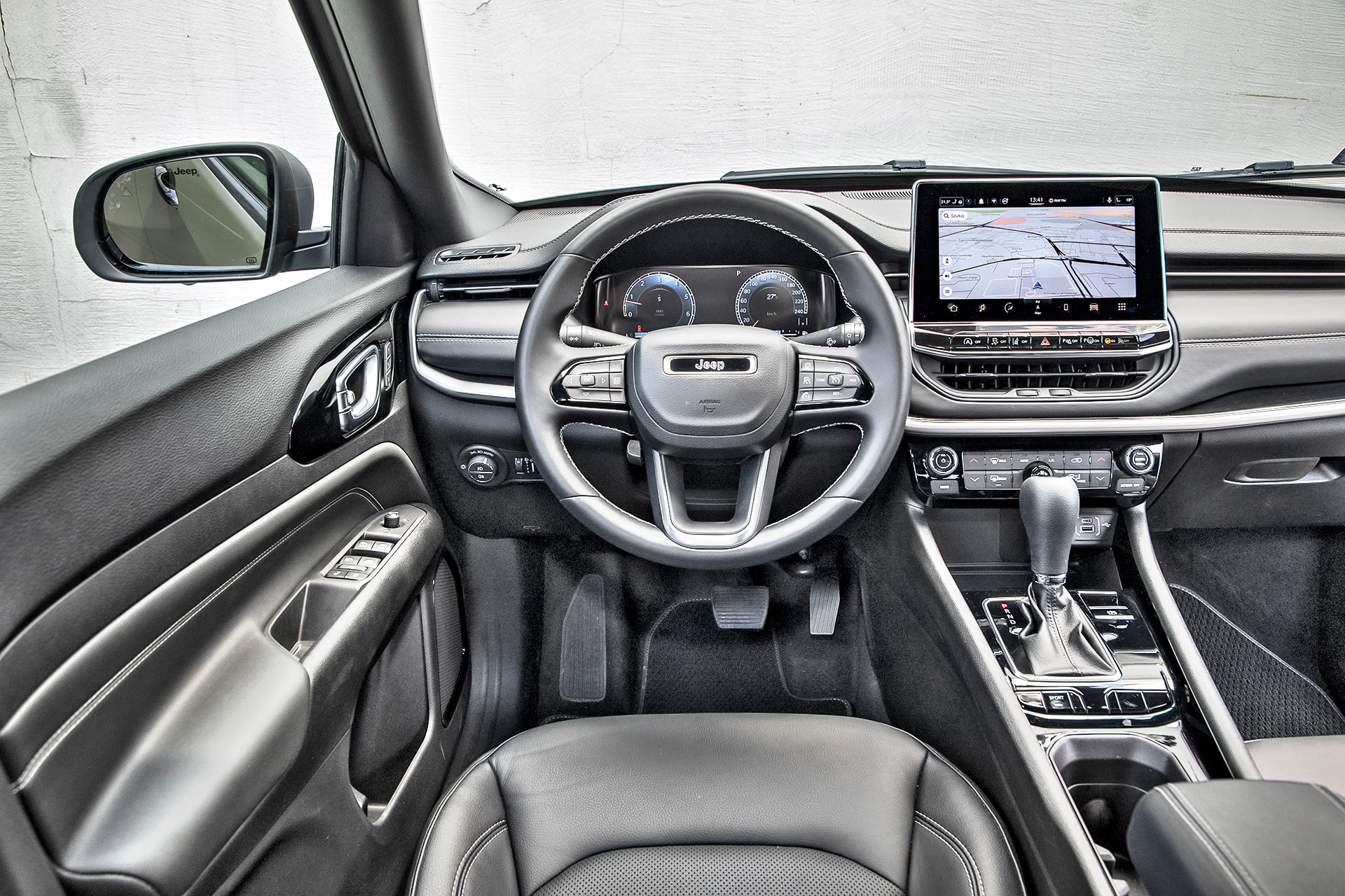 2021 Jeep Compass 1.3 GSE Turbo - kokpit