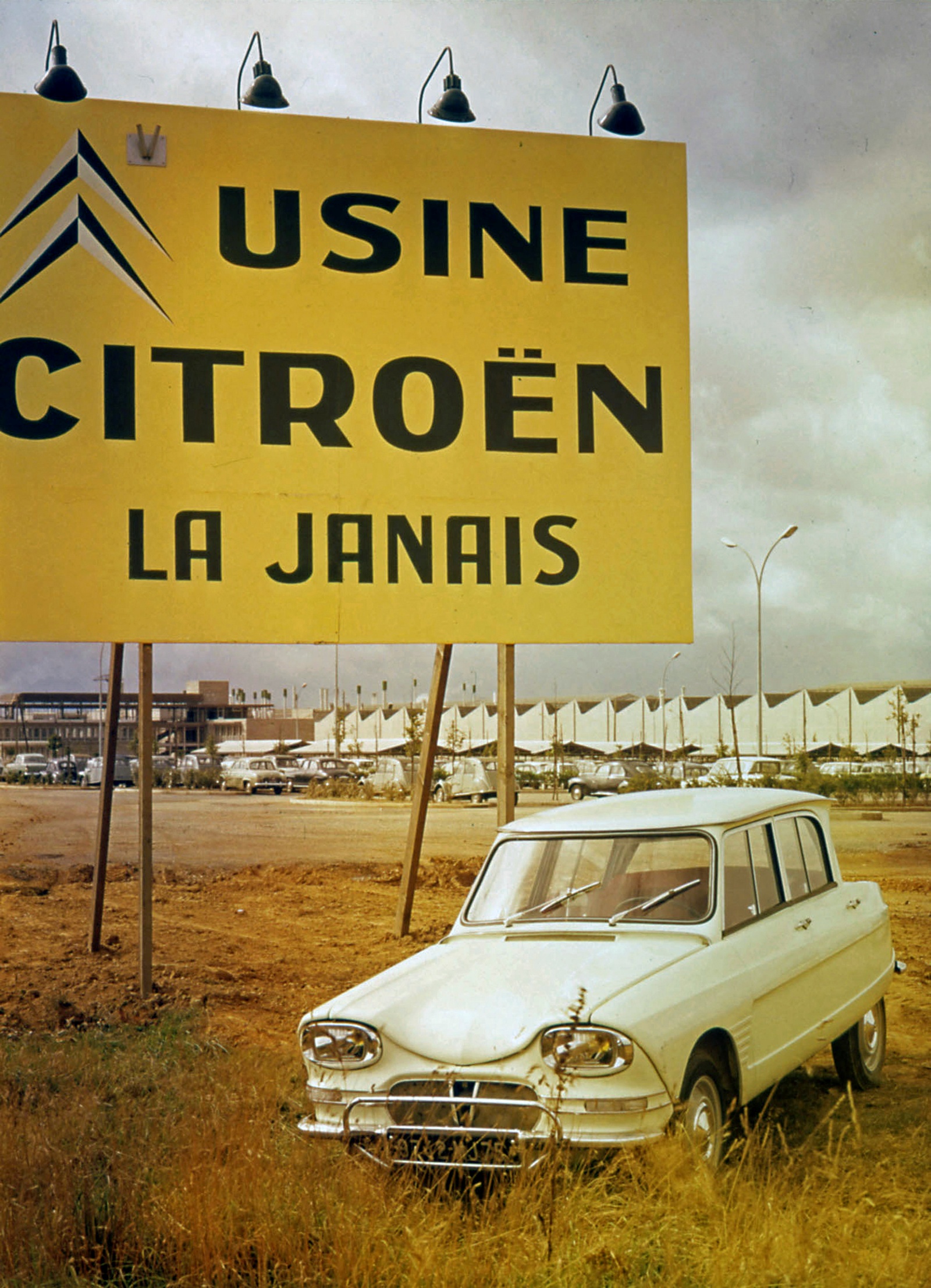 Citroen Ami 6 - przód, fabryka w Rennes