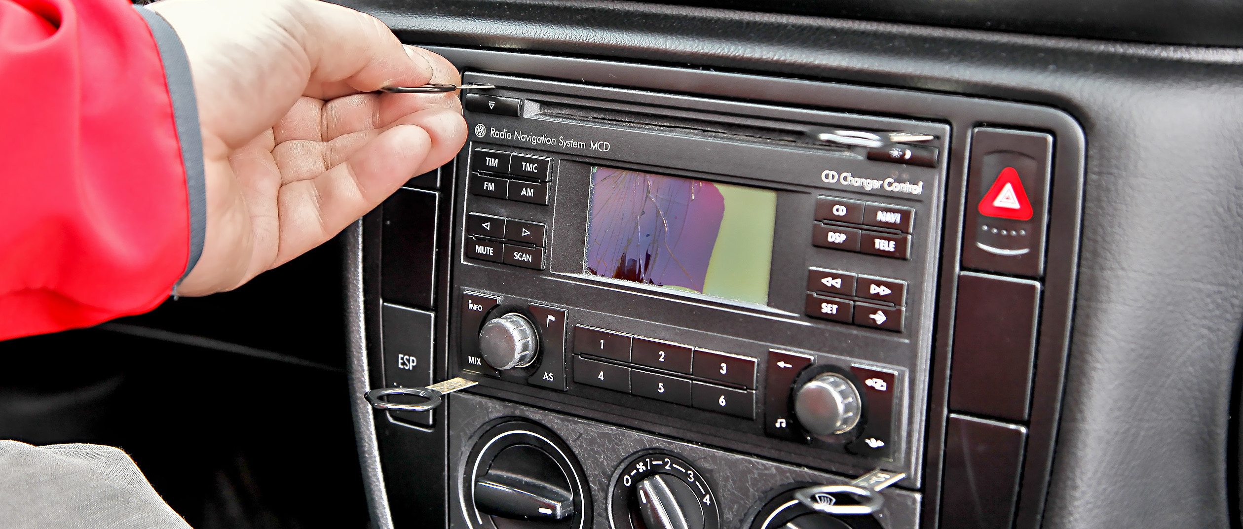 Wymiana radioodtwarzacza