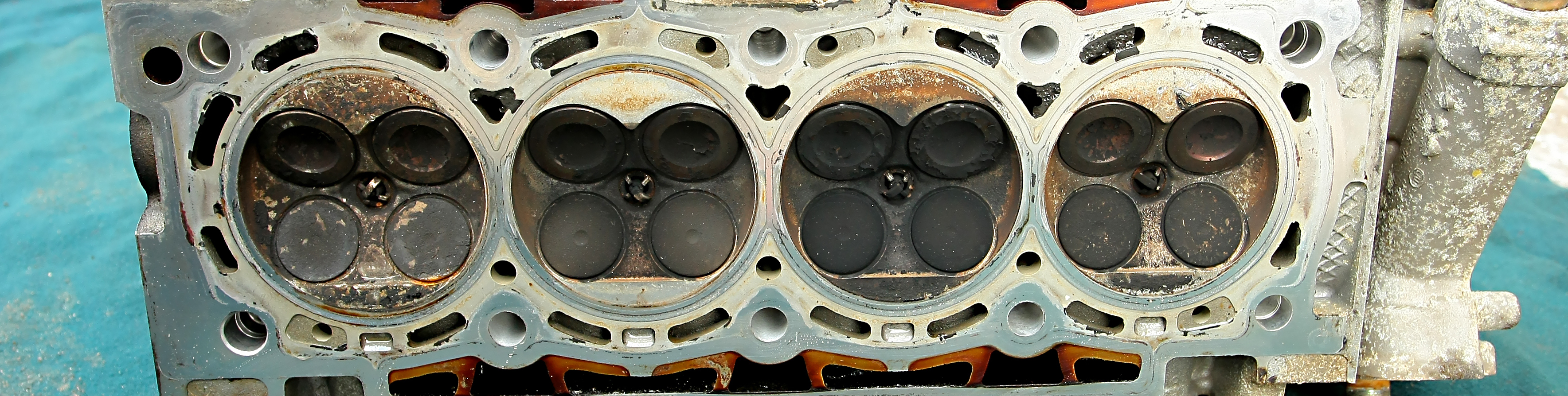 Pęknięta głowica z powodu przegrzania