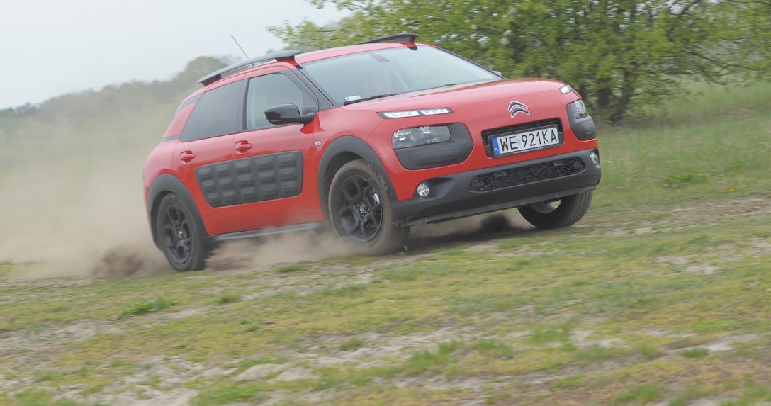 Citroen C4 Cactus w ruchu