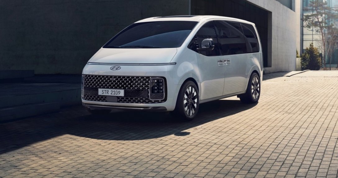 Hyundai Staria