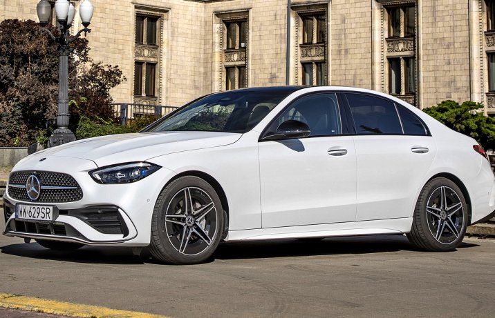 2021 Mercedes C 220 d - przód