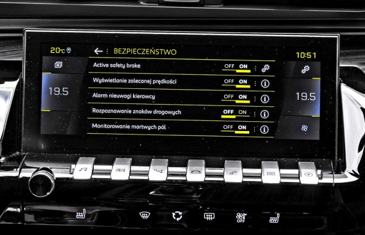 Peugeot 508 PSE SW - ekran