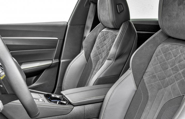 Peugeot 508 PSE SW - fotele