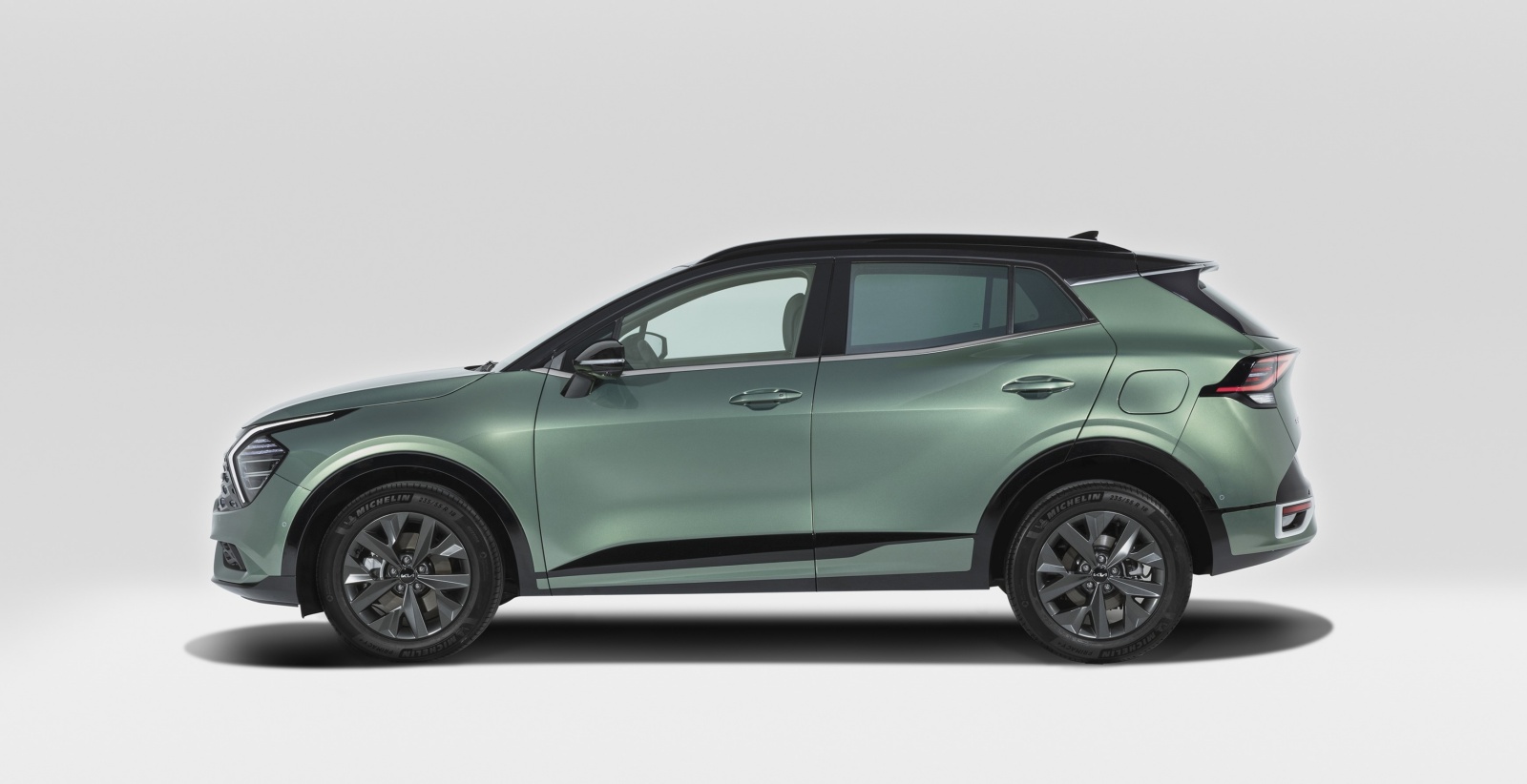 Kia Sportage - profil, bok