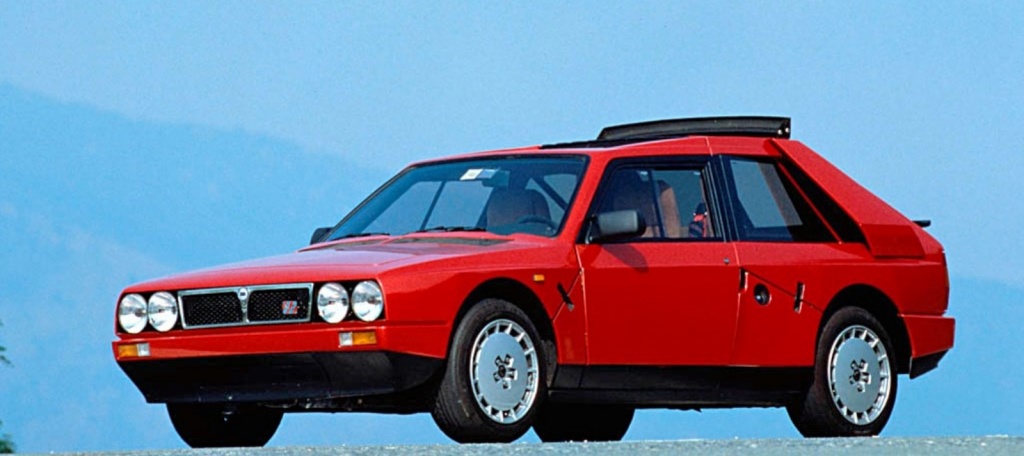 Lancia Delta S4 - przód