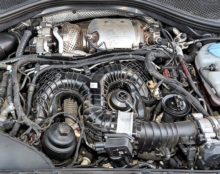 Audi A6 (C7) Allroad 3.0 TDI Audi silnik bez osłony