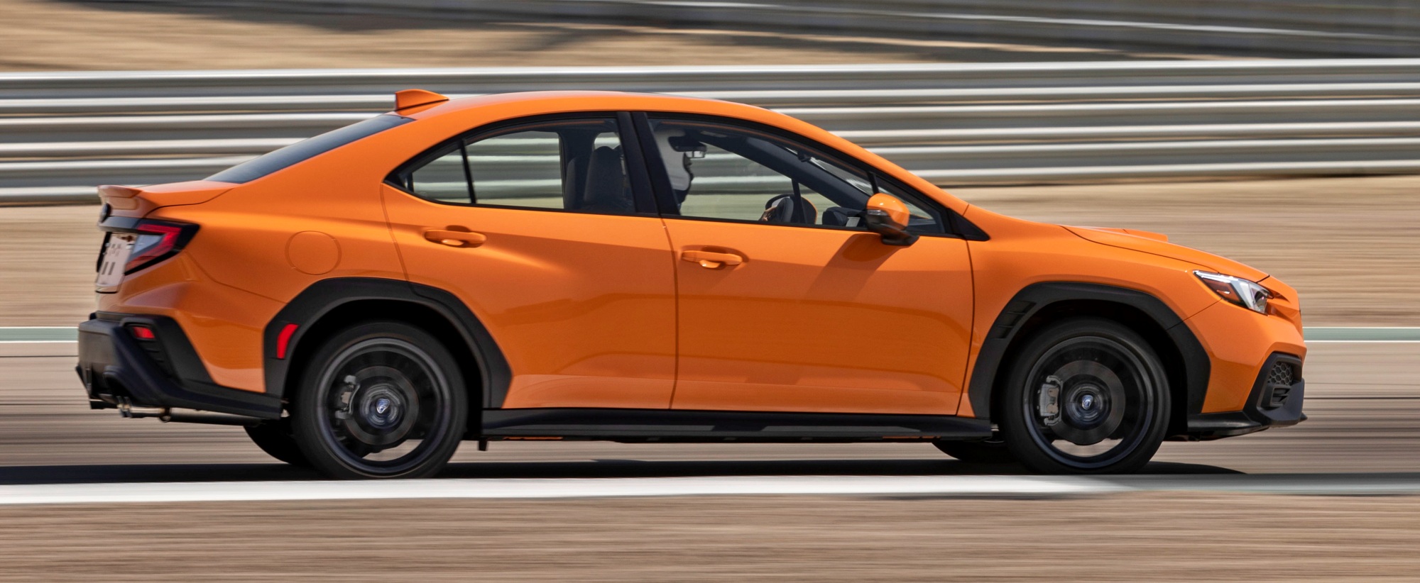 Subaru WRX bok