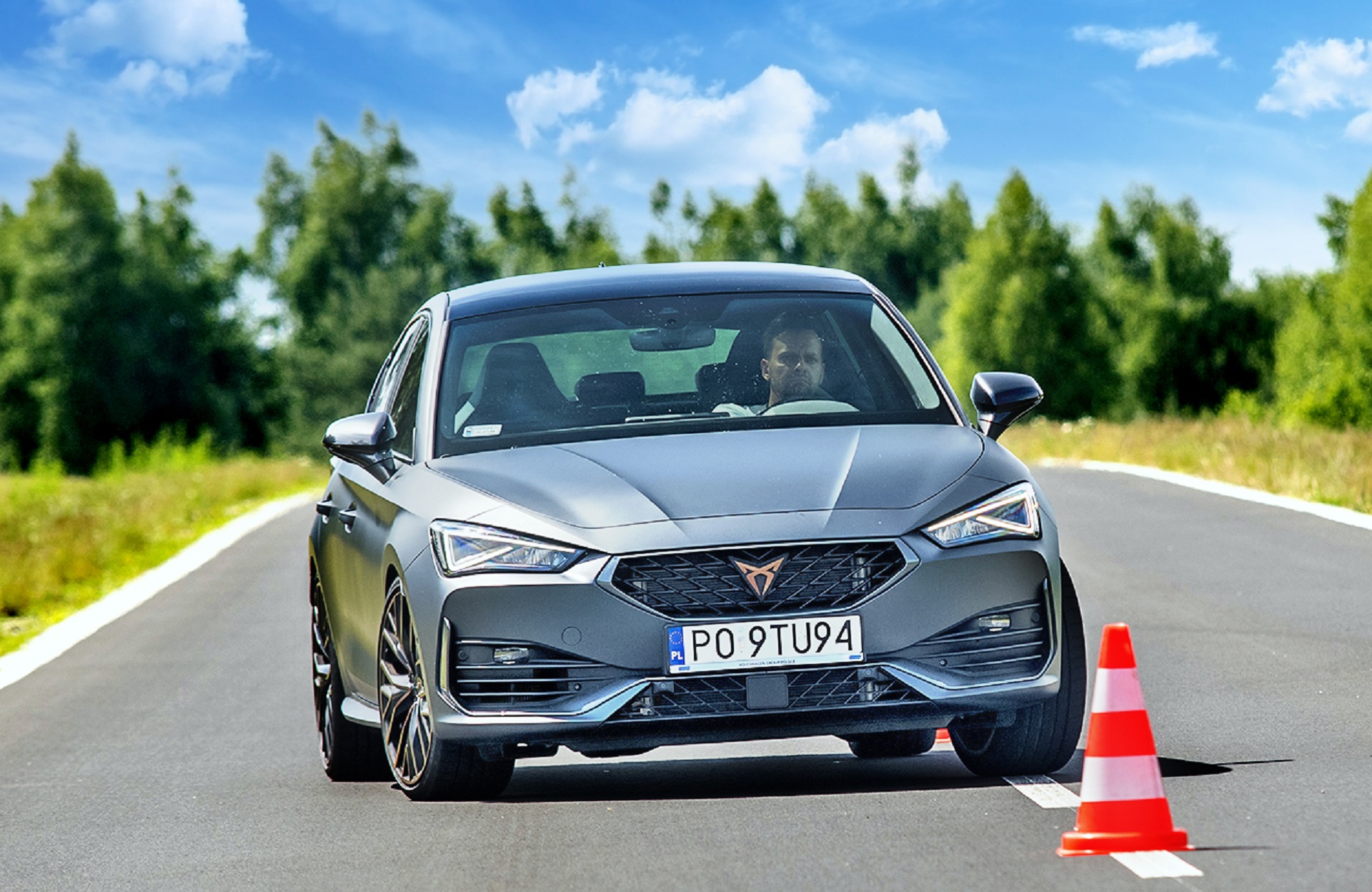 2021 Cupra Leon - slalom