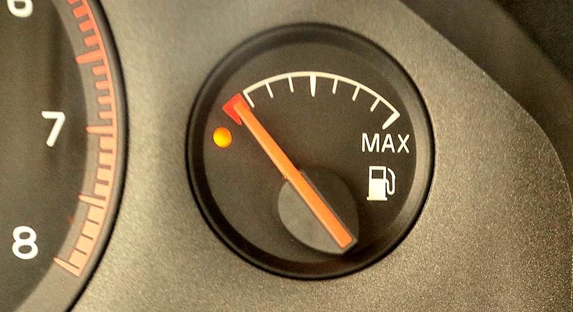 Volvo V70 II T5 wwskaźnik poziomu paliwa