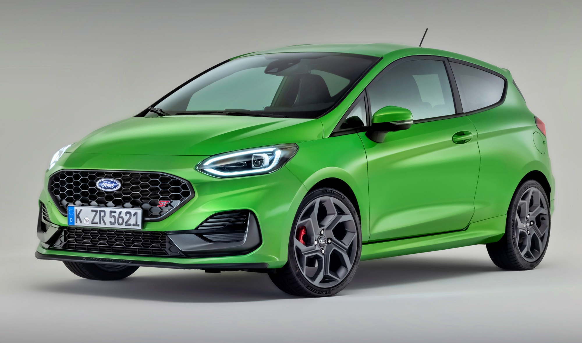 Ford Fiesta przód