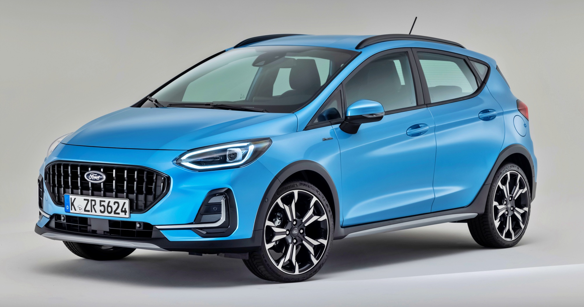 Ford Fiesta przód