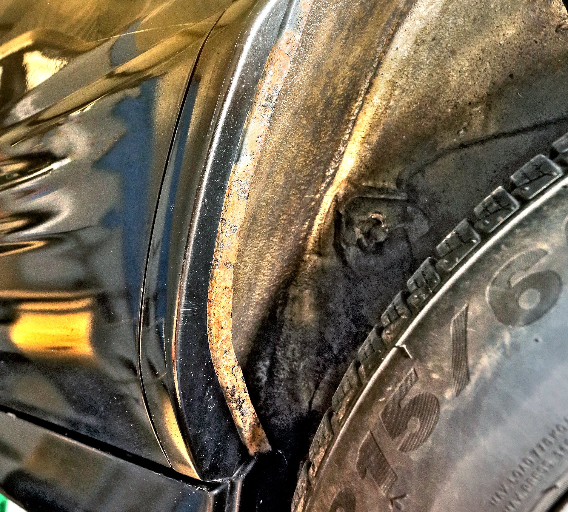 Subaru Forester 2.0 S-Turbo nadkole