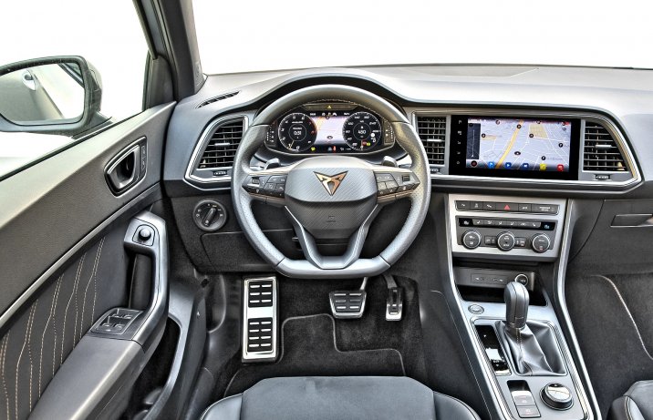 Cupra Ateca - deska rozdzielcza