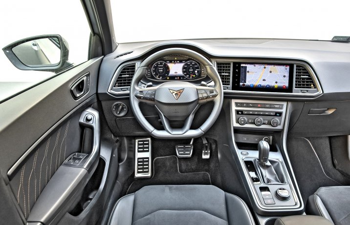 Cupra Ateca - deska rozdzielcza