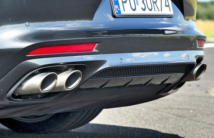Porsche Panamera Turbo S - wydech