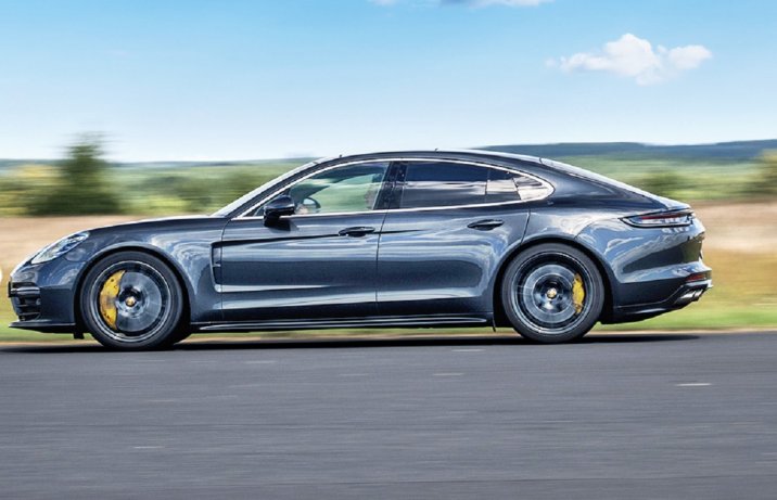 Porsche Panamera Turbo S - bok