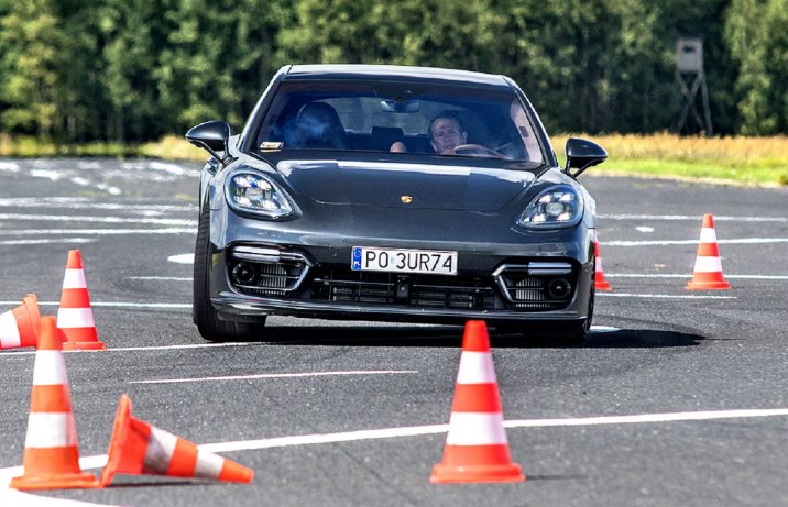 Porsche Panamera Turbo S - przód