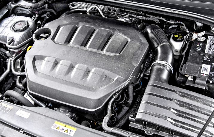 2021 Cupra Leon 2.0 TSI - silnik