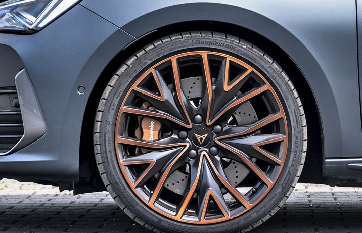 2021 Cupra Leon 2.0 TSI - hamulce