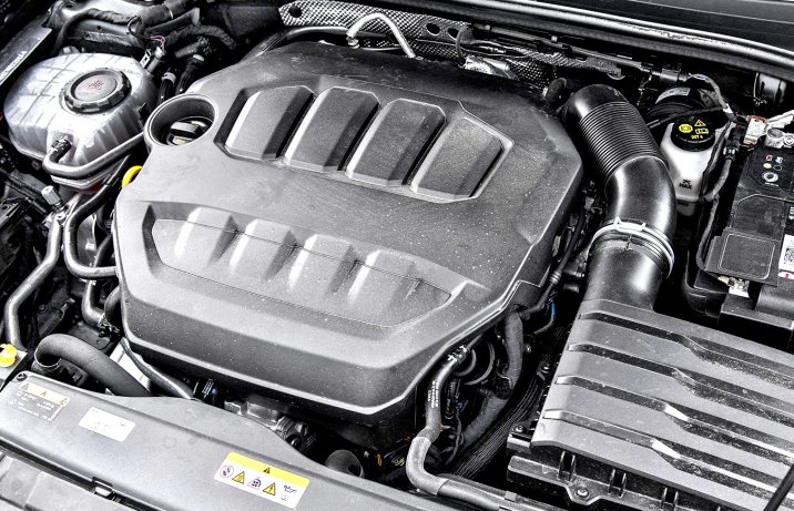 2021 Cupra Leon 2.0 TSI - silnik