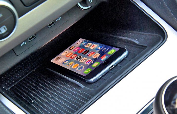 2021 Seat Ateca - ładowarka