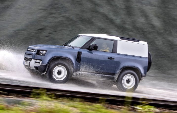 Land Rover Defender 90 D200 Hard Top - bok