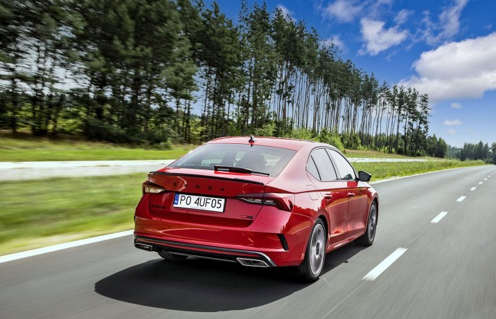 2021 Skoda Octavia RS 2.0 TSI 245 DSG - tył