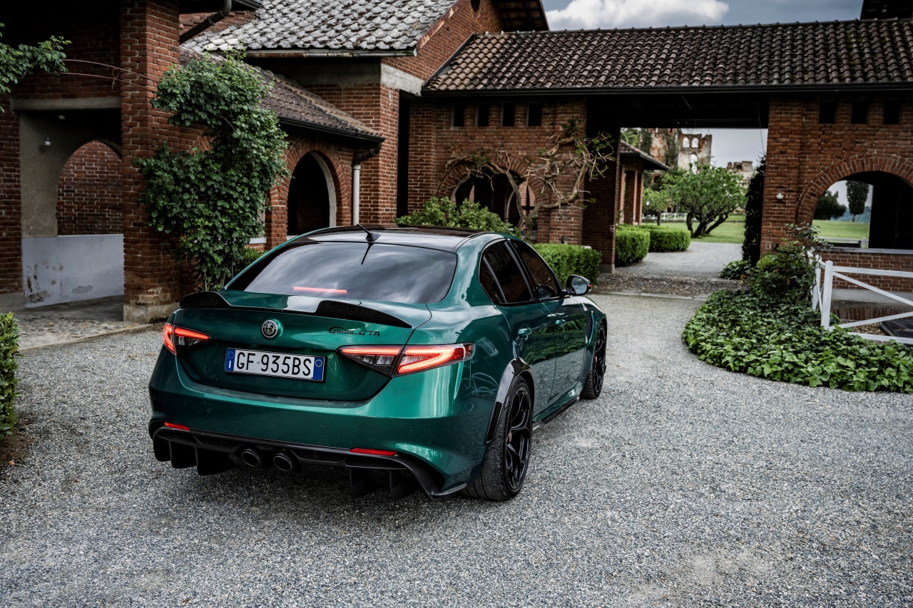 Alfa Romeo Giulia GTA - tył