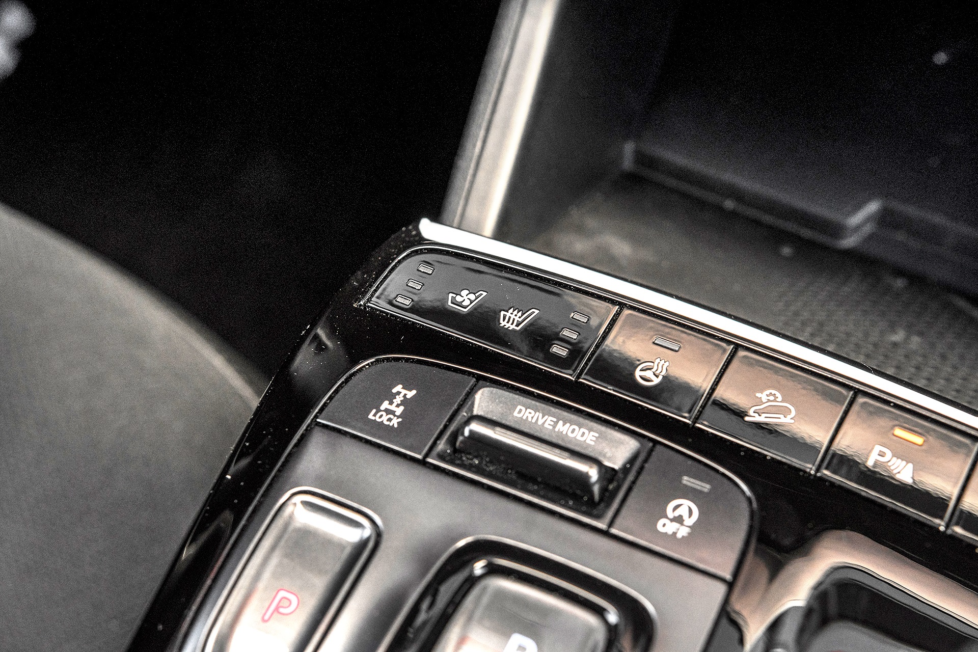 Hyundai Tucson 1.6 T-GDI 7DCT 4WD N Line - przełącznik