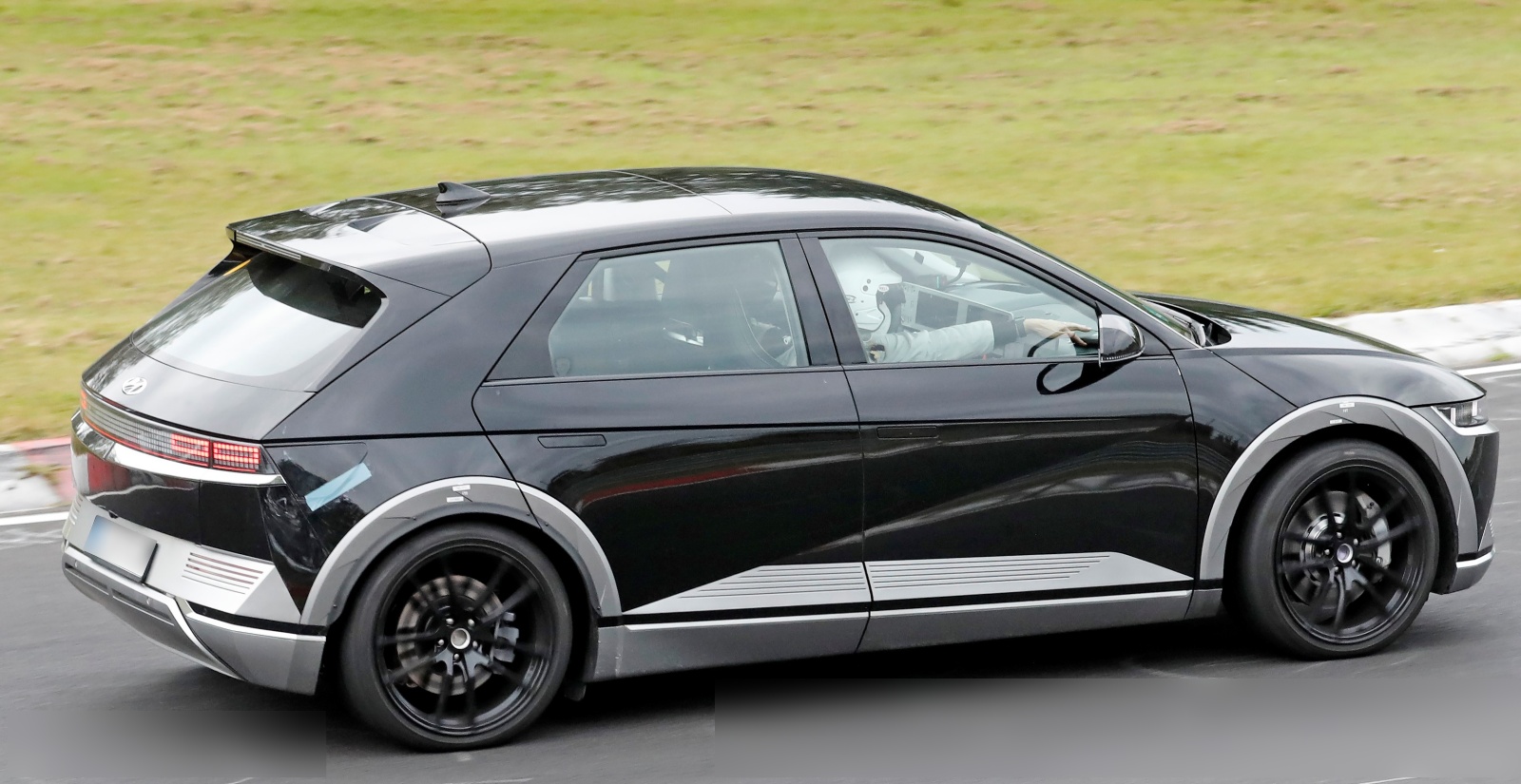 Hyundai Ioniq 5 N - tył