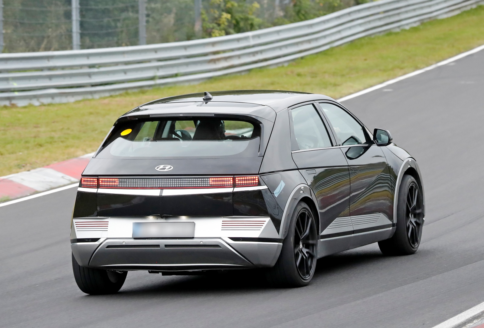 Hyundai Ioniq 5 N - tył