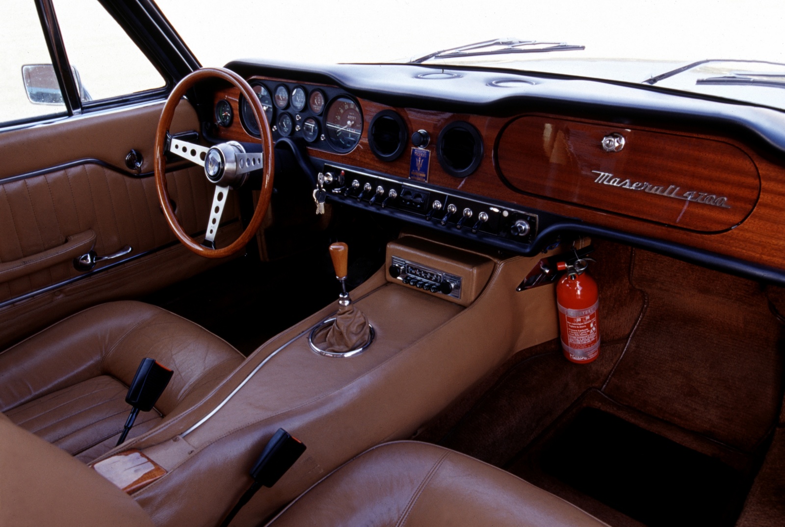 Maserati Mexico - deska rozdzielcza, wnętrze