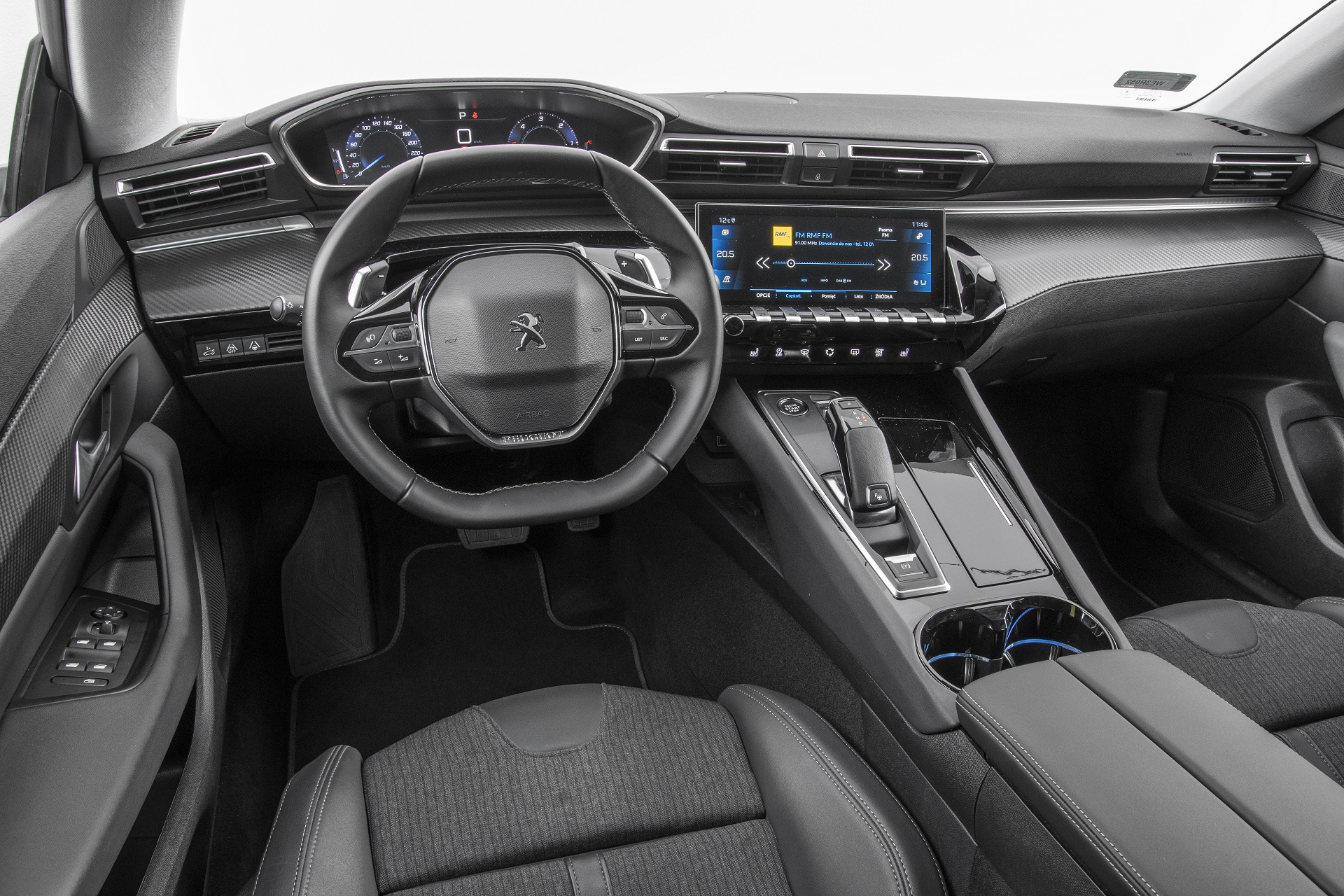 2021 Peugeot 508 BlueHDi 130 - kokpit