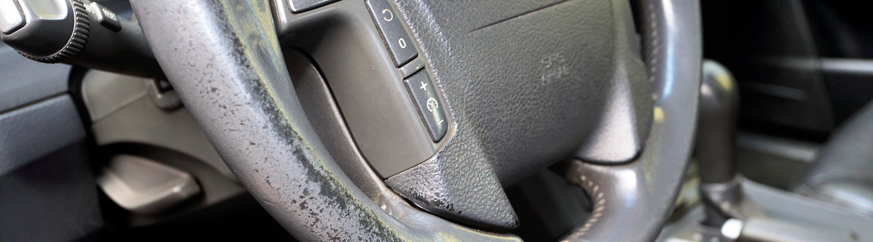 Wytarte elementy wykończeniowe