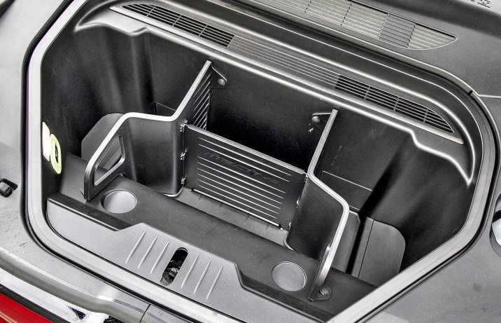 Ford Mustang Mach-E AWD 98 kWh - bagażnik