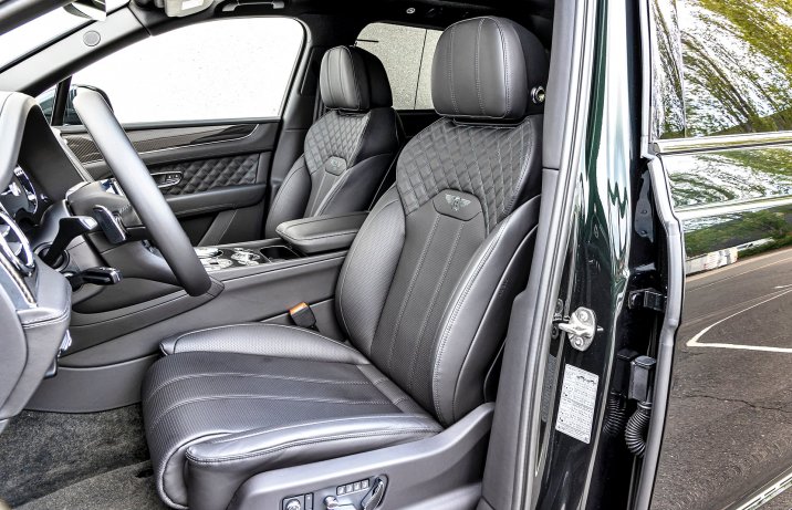 Bentley Bentayga V8 – fotele
