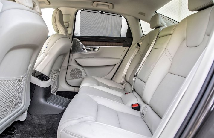 2021 Volvo S90 T8 Polestar - kanapa