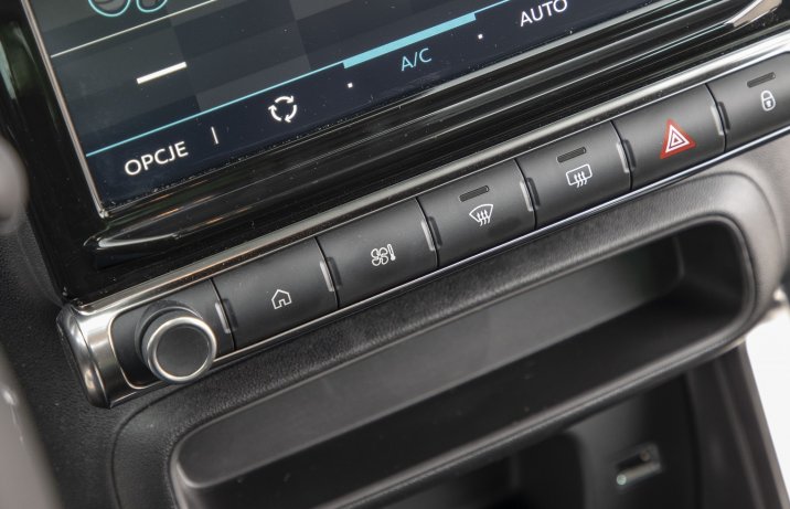 2022 Citroen C3 1.2 PT - klimatyzacja