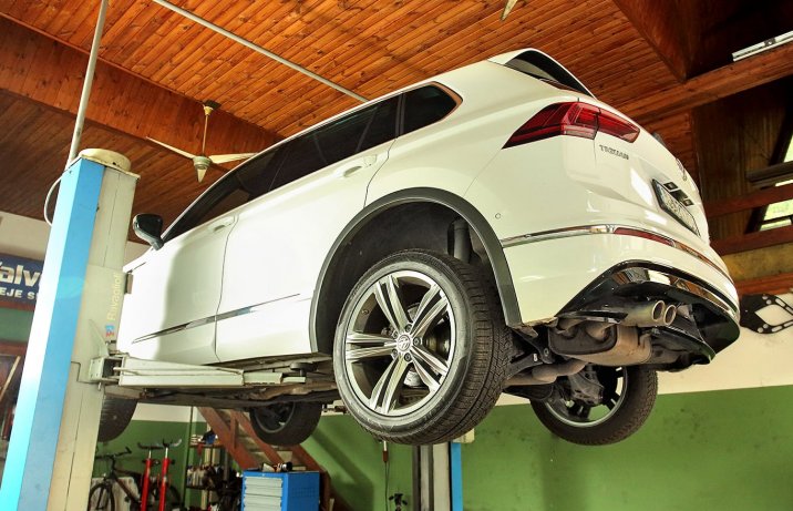 Volkswagen Tiguan II 2.0 TDI 4Motion na podnośniku