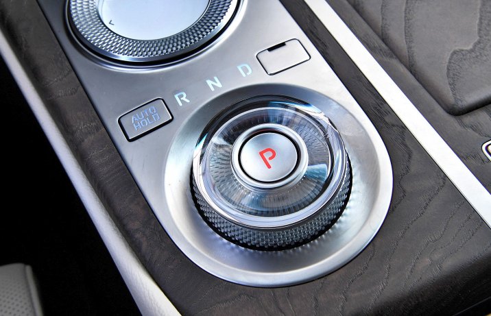 2021 Genesis G80 2.2D - pokrętło automatu