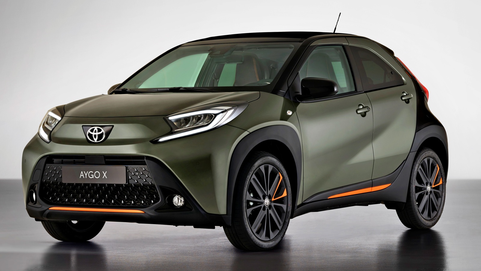 Toyota Aygo X przód