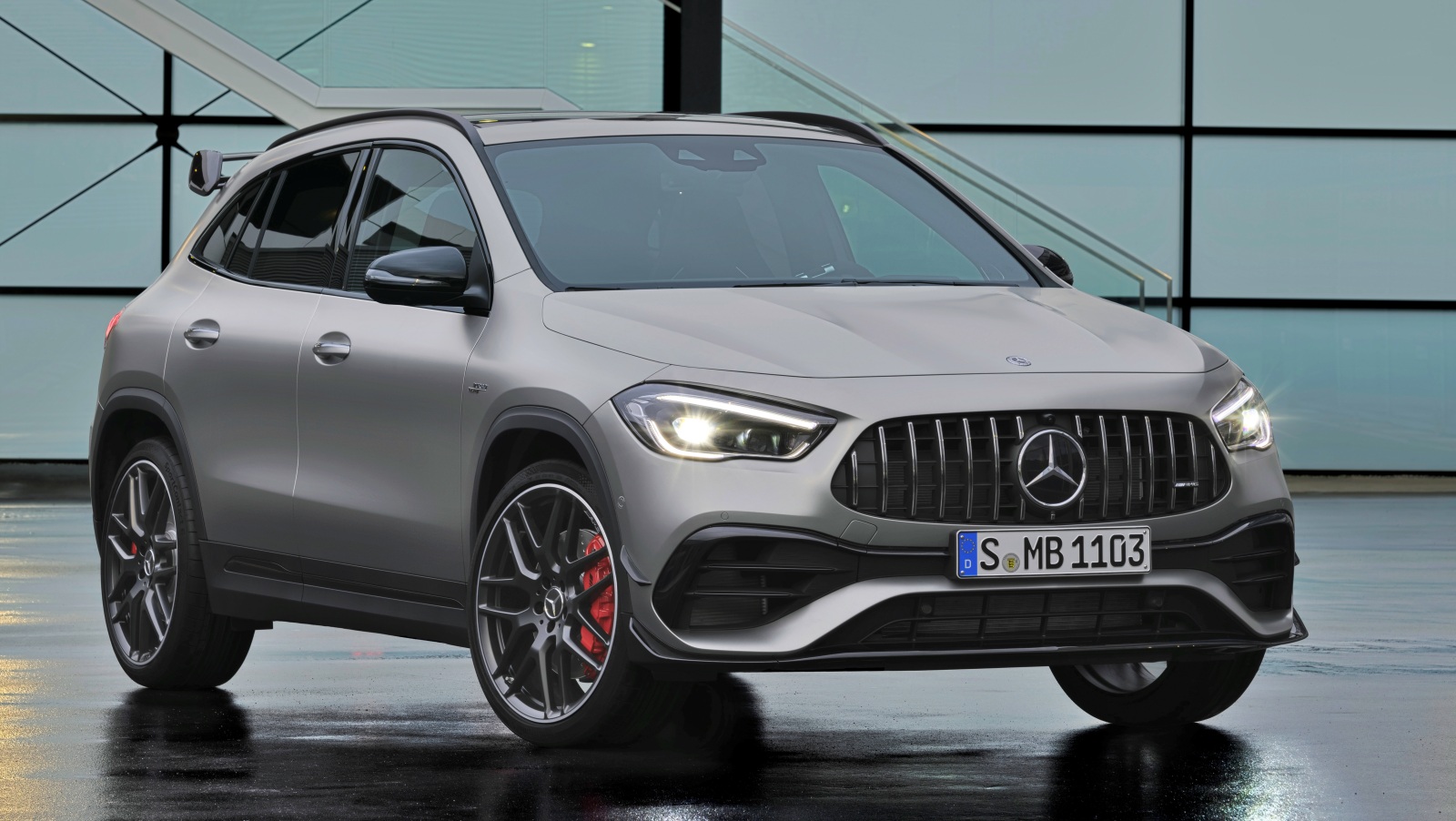 Mercedes-AMG GLA 45 S 4Matic przód