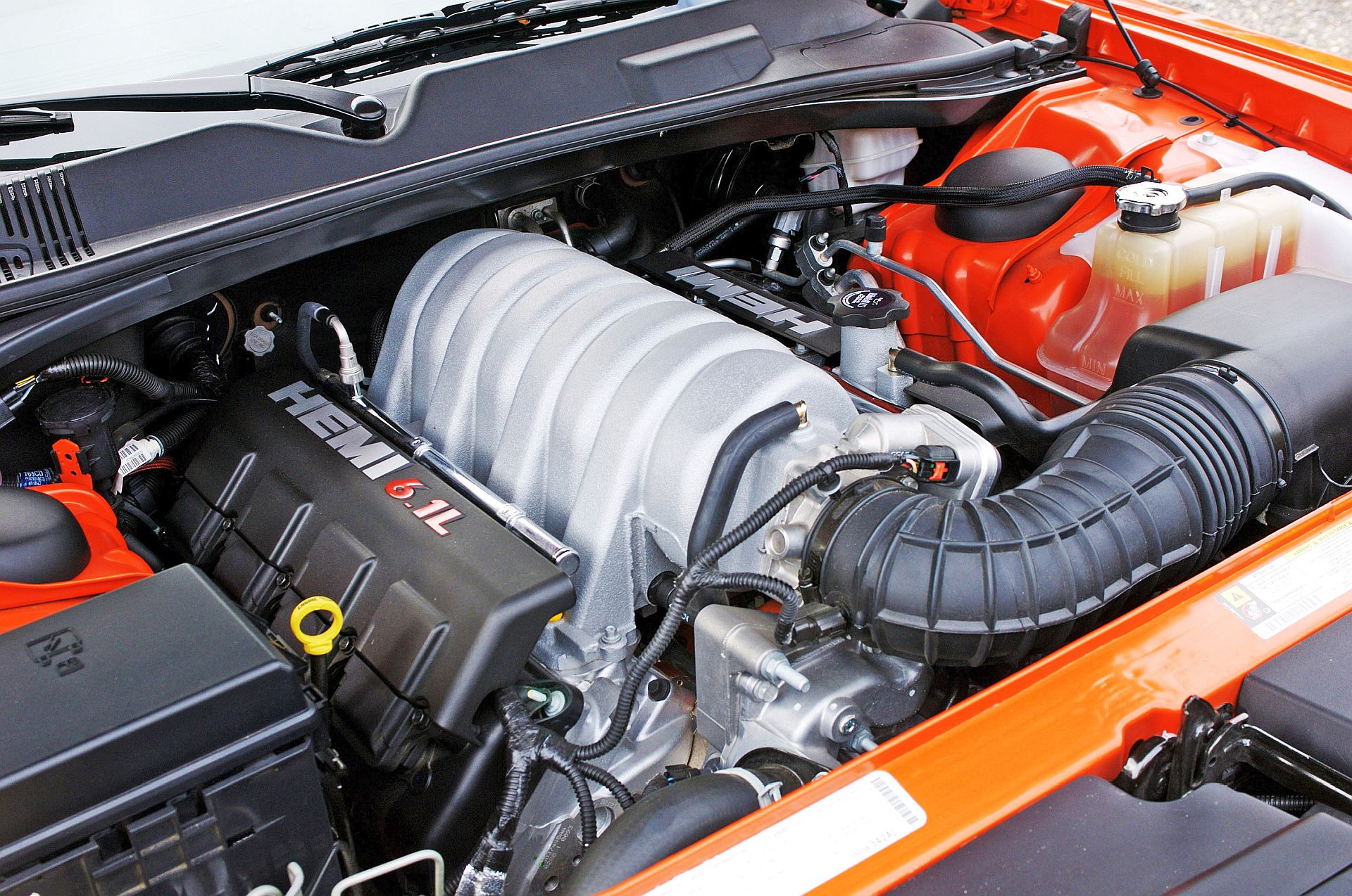 Dodge Challenger - silnik