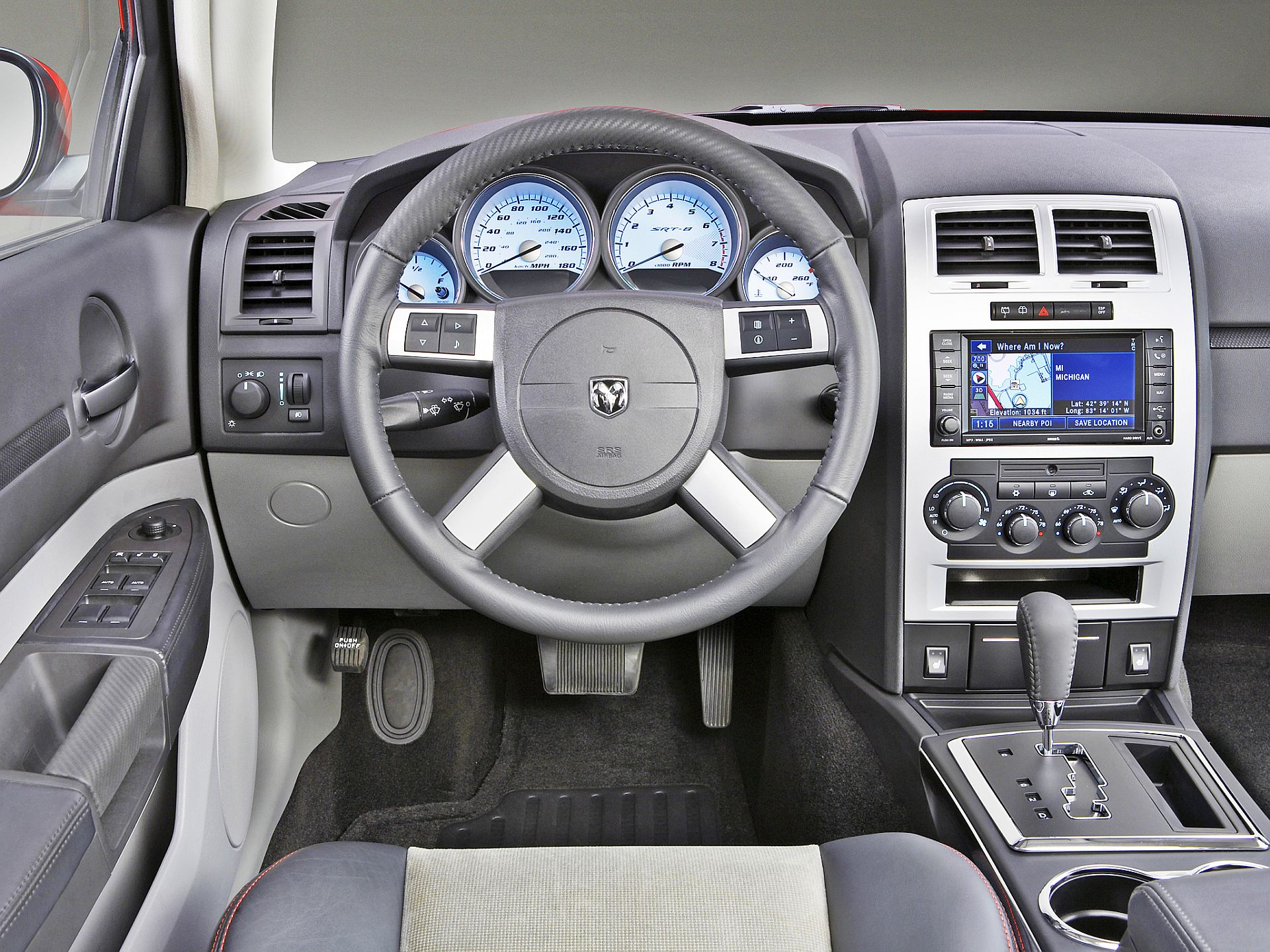 Dodge Magnum - kokpit